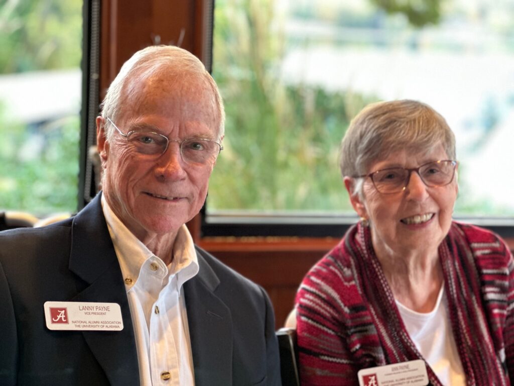 Bama Knoxville chapter members