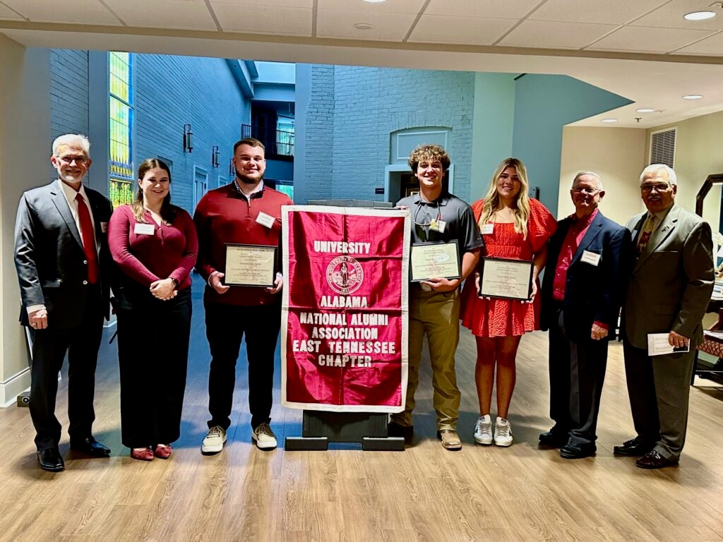 Bama Knoxville chapter members