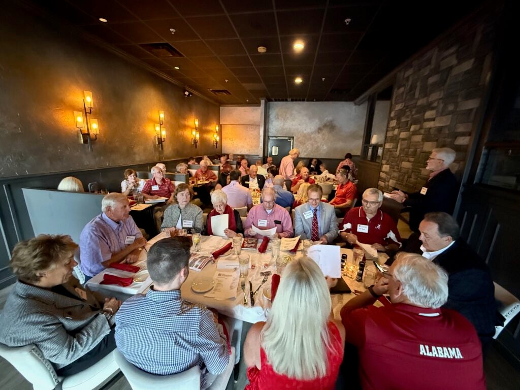 Bama Knoxville chapter members