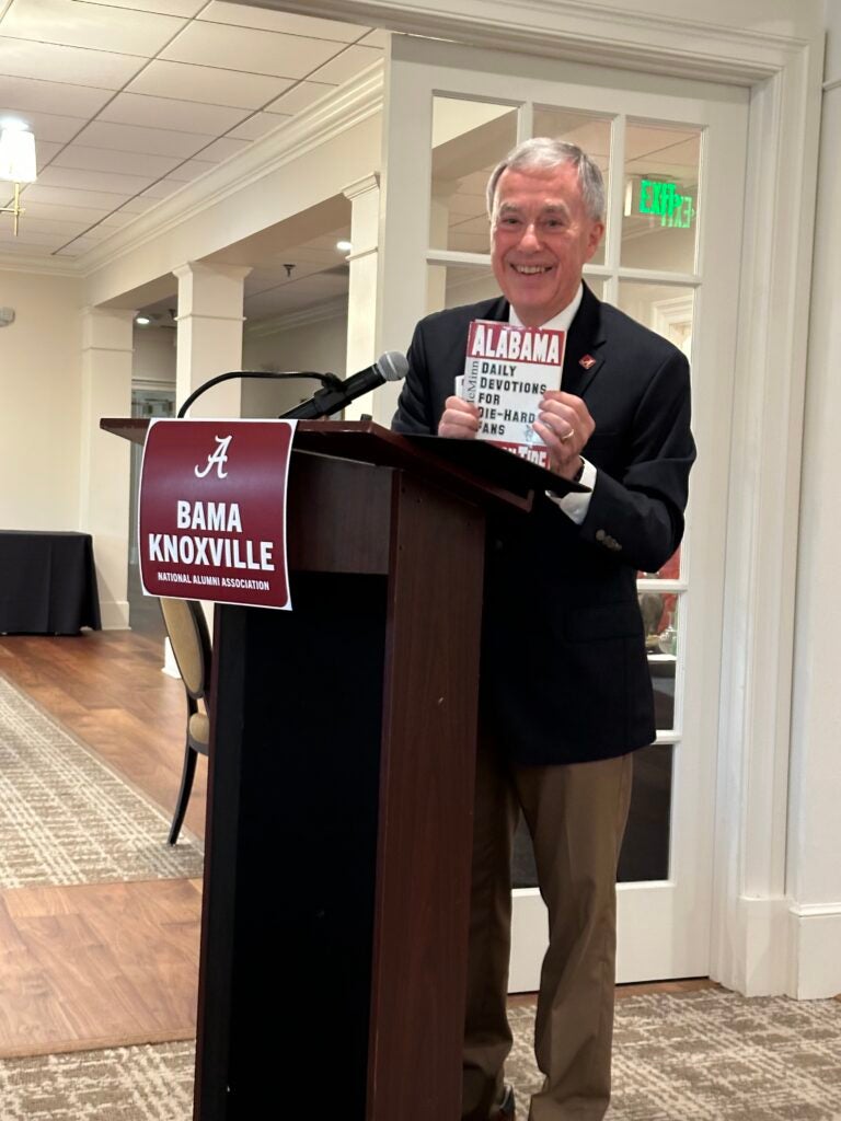 Bama Knoxville chapter members